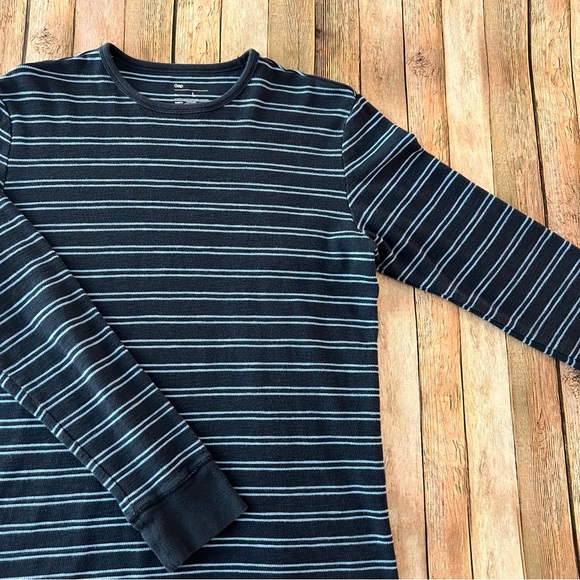 Gap men’s long sleeve waffle knit Crewneck tee shirt | size Large - Picture 3 of 9